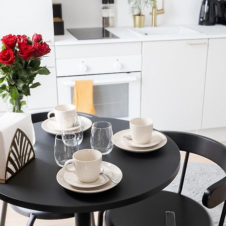 Appartamento Great Location, Quiet And New With Balcony&Cafe Tampere Esterno foto